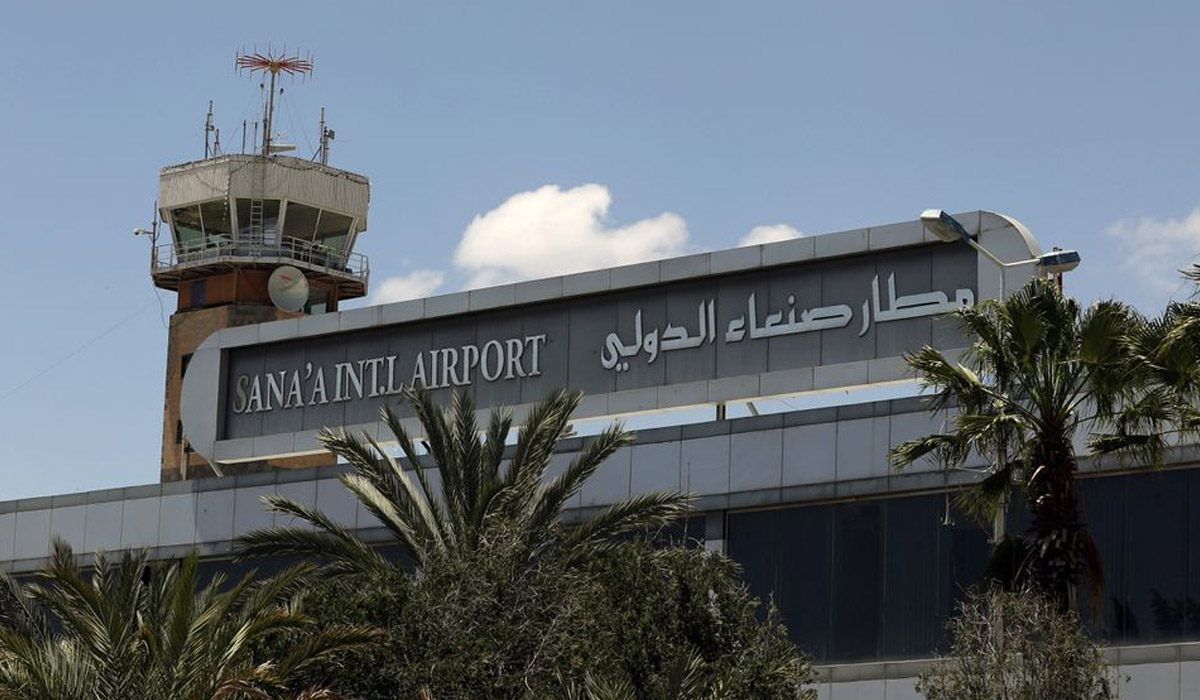 Saudi-led coalition forces target Yemeni airport in air strike